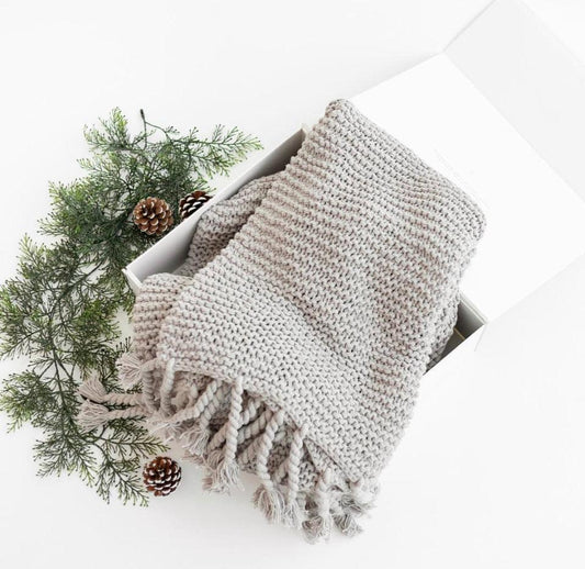 Zesst Organic Knit Throw